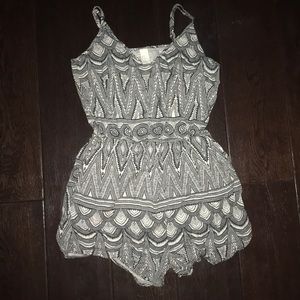 Black/White Romper
